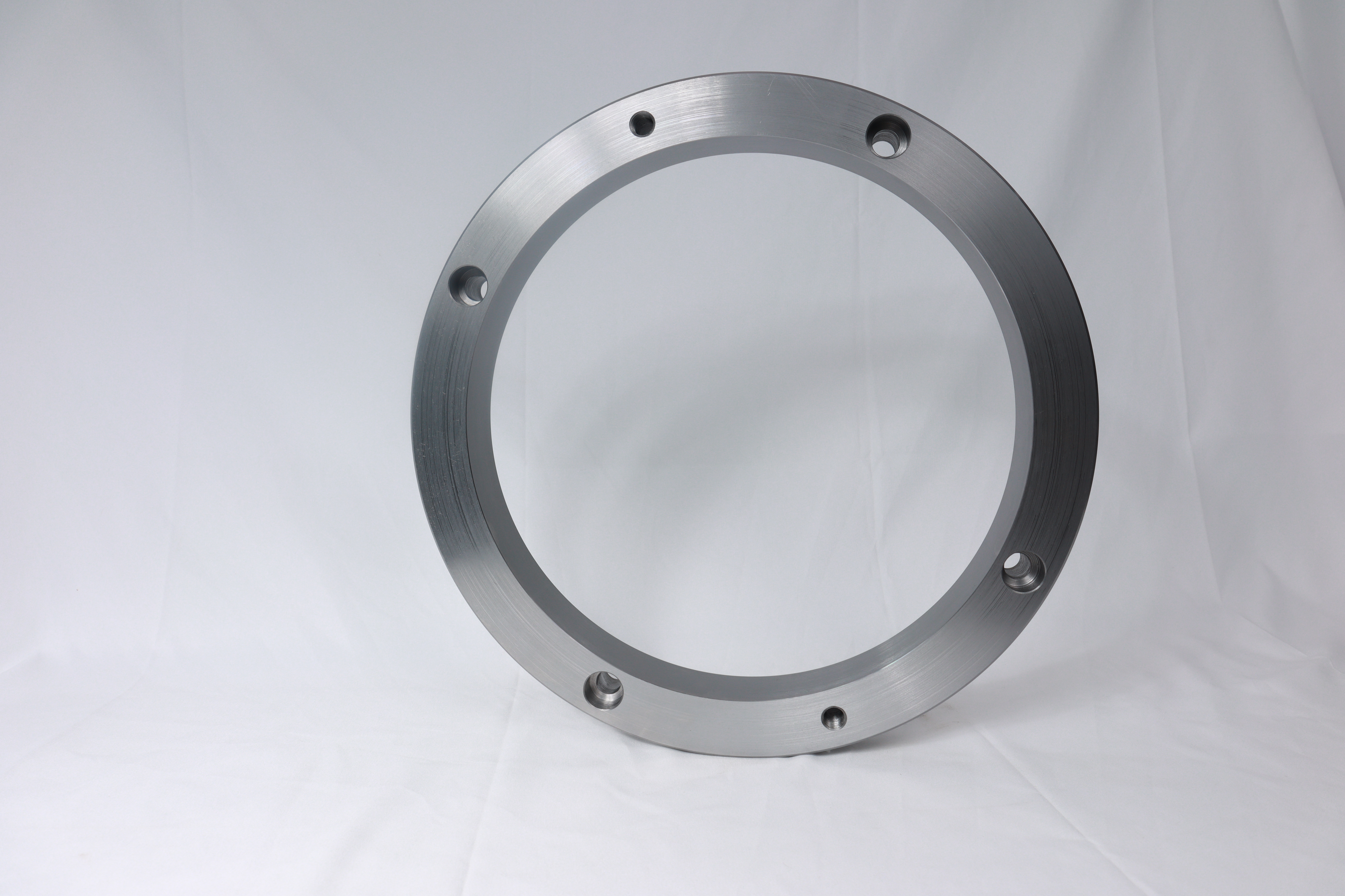 RETAINER, 700 OUTPUT SEAL