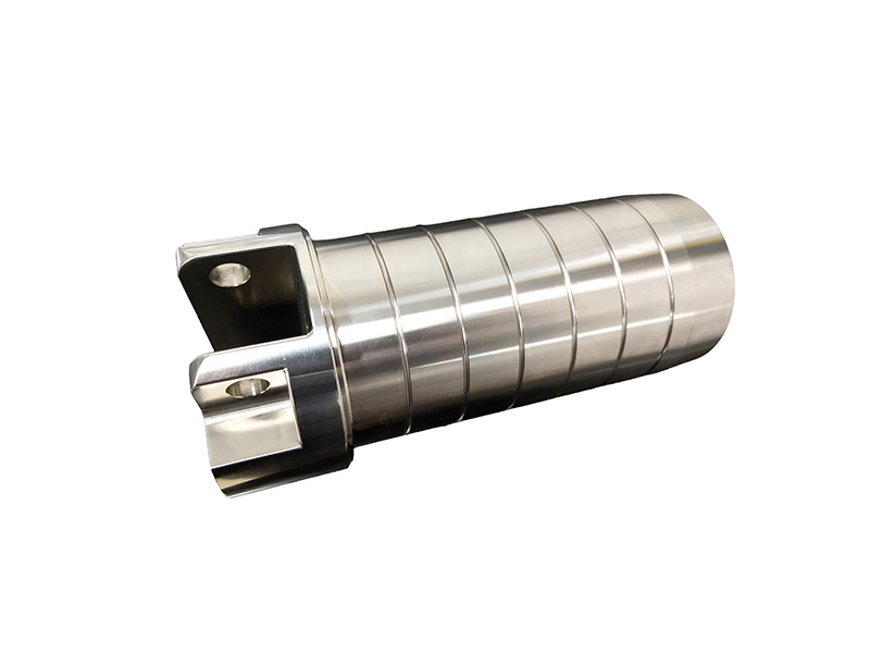 Grooved cylindrical component